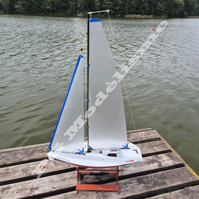 A Mirco magic kit coque assemblée + 2 servos montés